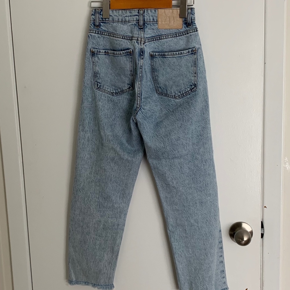 Zara High Rise Slim Mom Jean - Picture 4 of 4